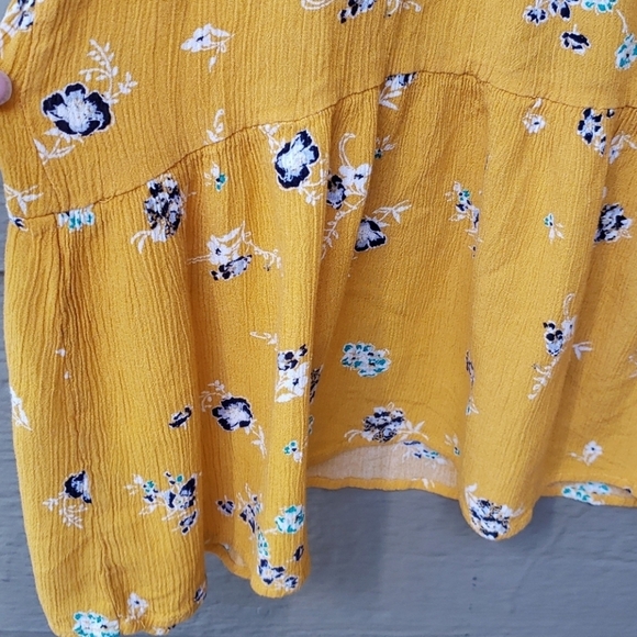 Eyeshadow brand yellow cold shoulder top 2x - Picture 8 of 10